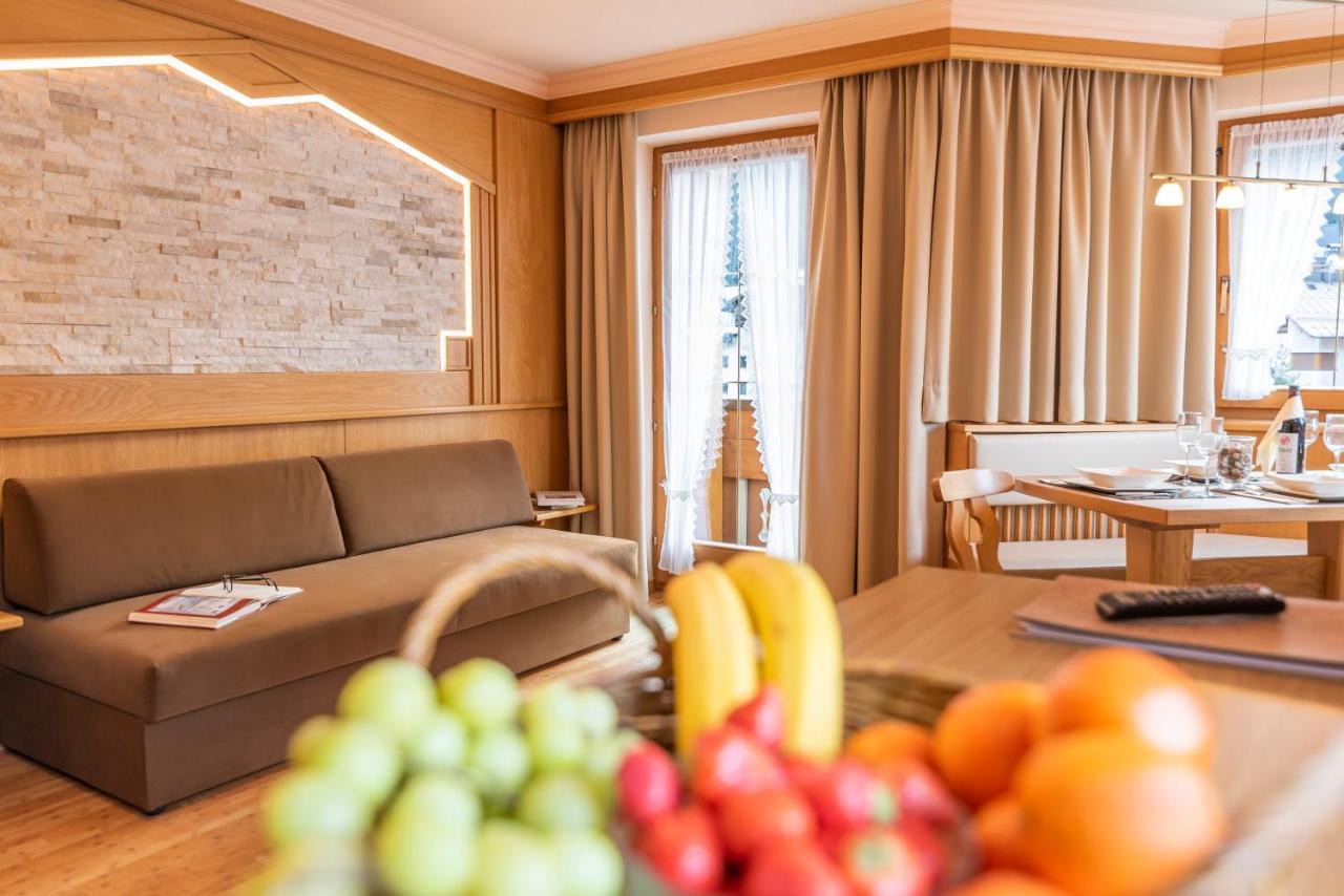 Hotel Garni Apart Tina Ischgl Exterior foto